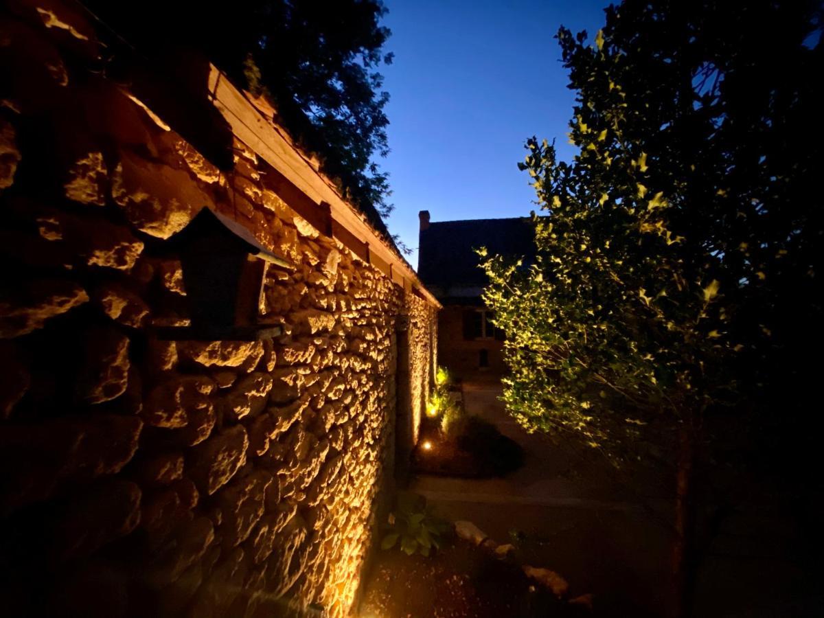 Domaine De Cazal - Gite 2 Pers Avec Piscine Au Coeur De 26 Hectares De Nature Preservee Villa Saint-Cyprien  Exteriör bild